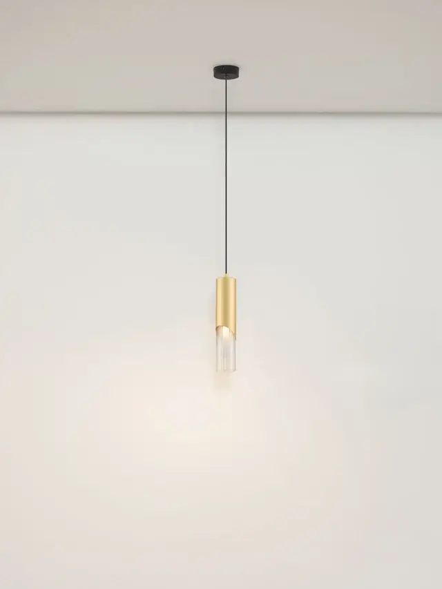 9236457_7